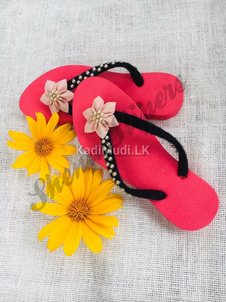 Designer Flip Flop Slipers for Ladies