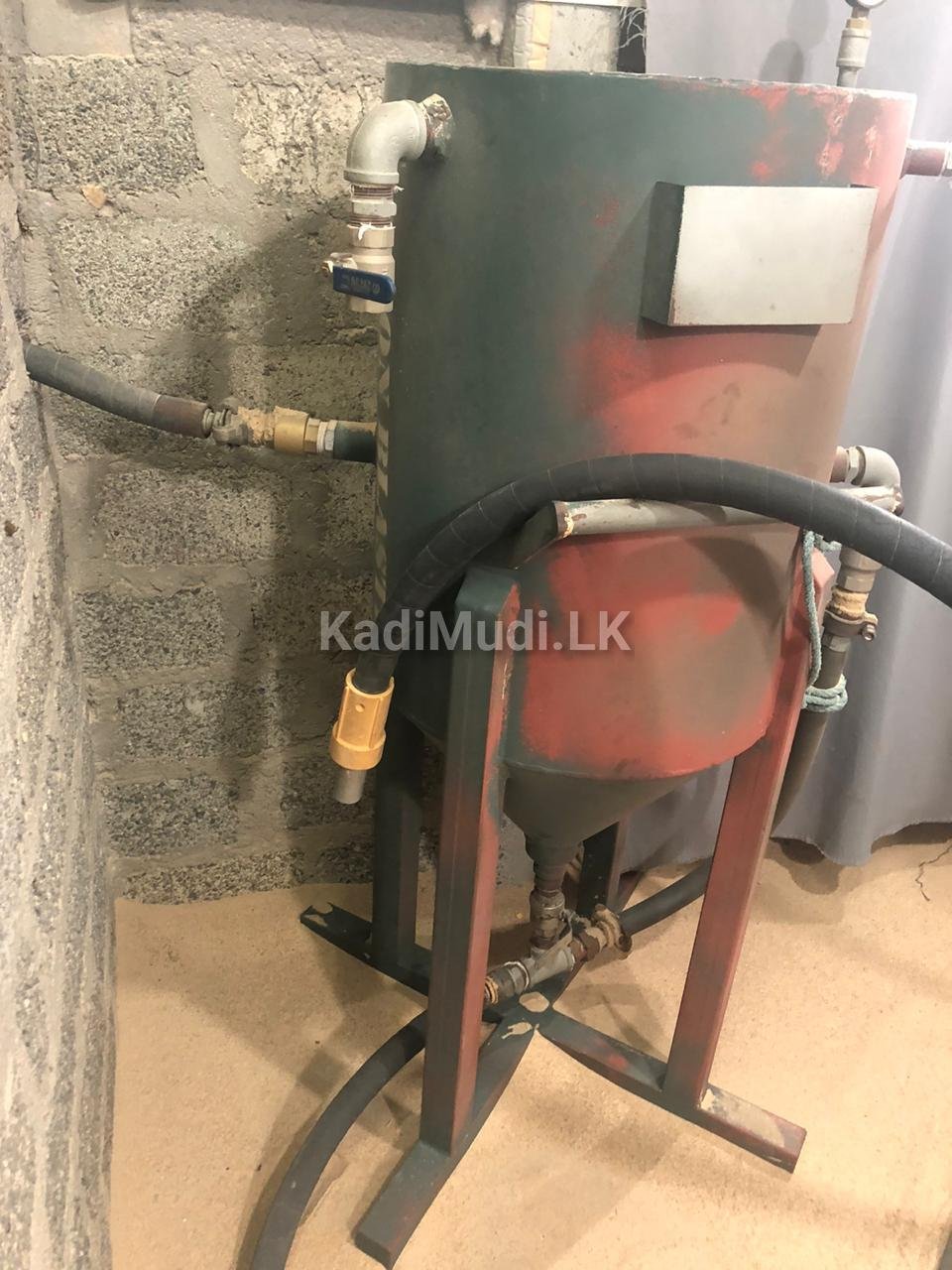 Sand Blast Machine for Sale