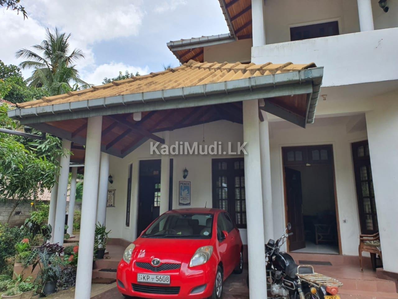 Two Storey House at Balagolla / Kandy