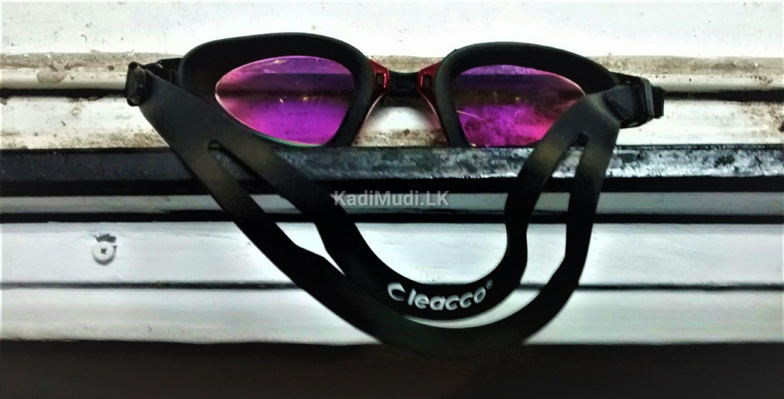 Leacco Swimming Goggles With Full Box Set