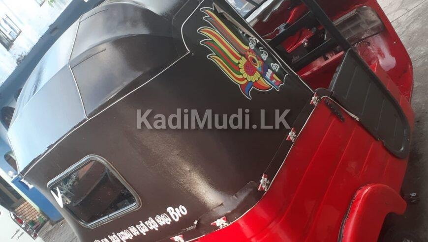 Bajaj 2 Stroke Three Wheeler