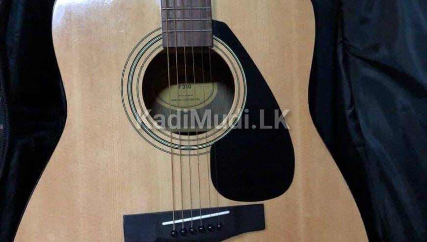 Guitar Yamaha F310