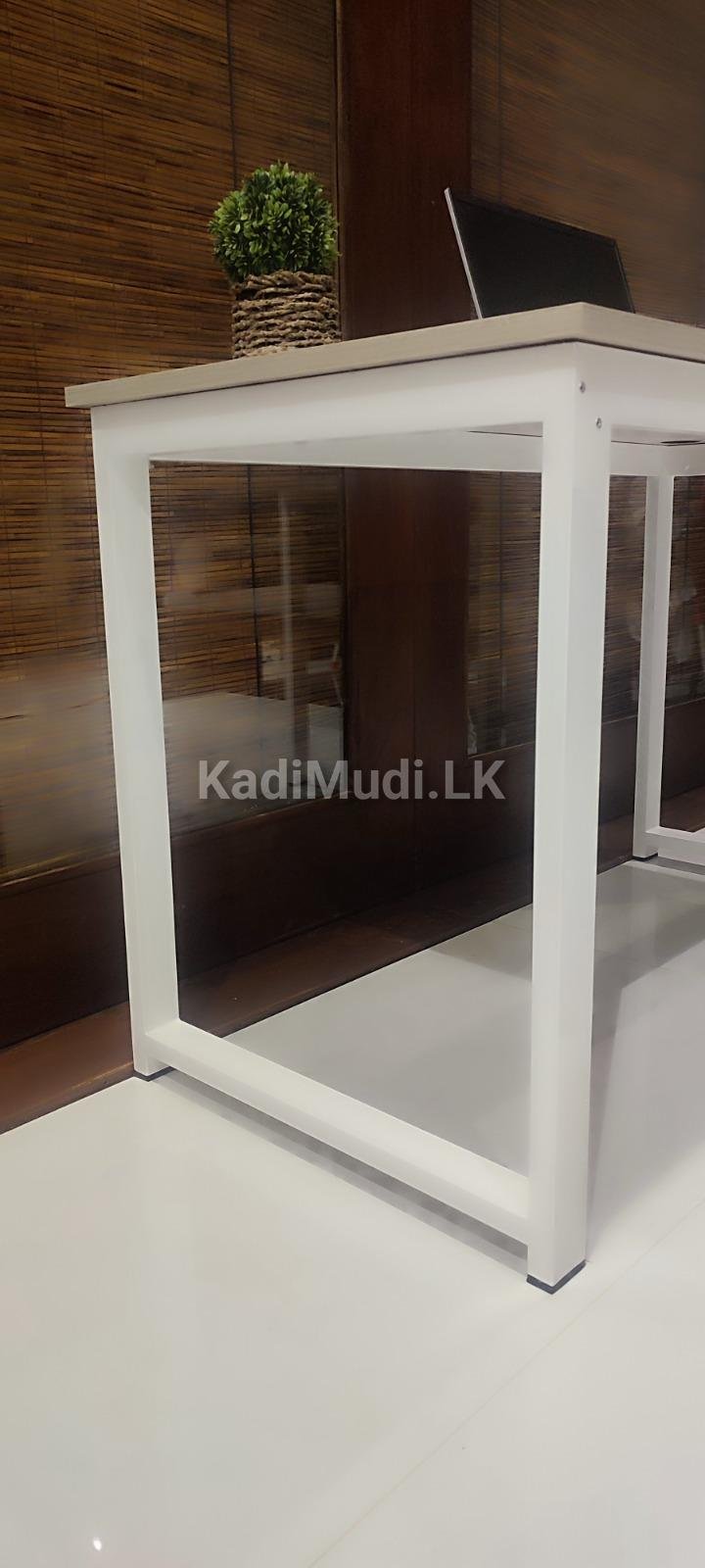 Computer Table / Workstation Table