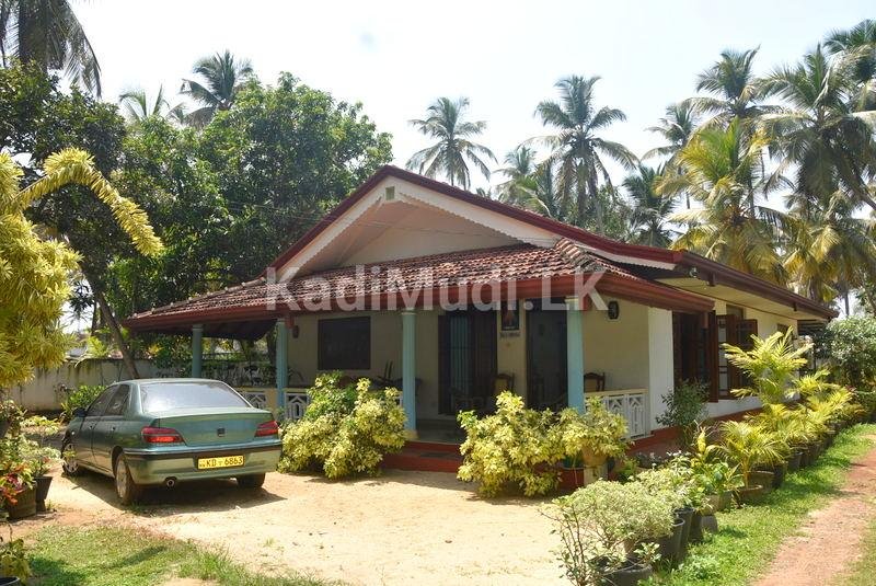 Land with house at Negombo