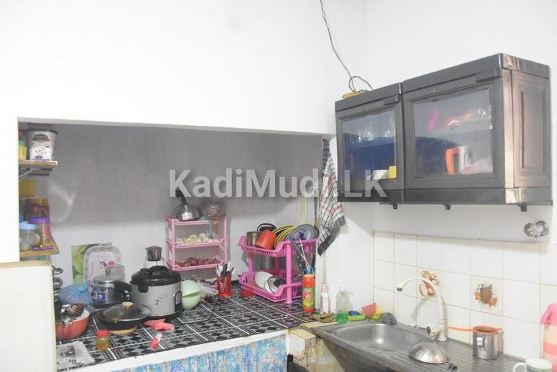 Land with house at Negombo