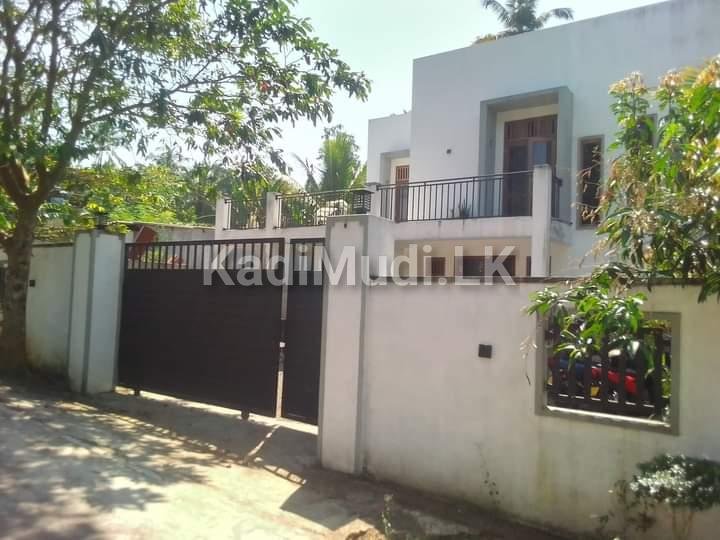Box Model House For Sale In Gampaha