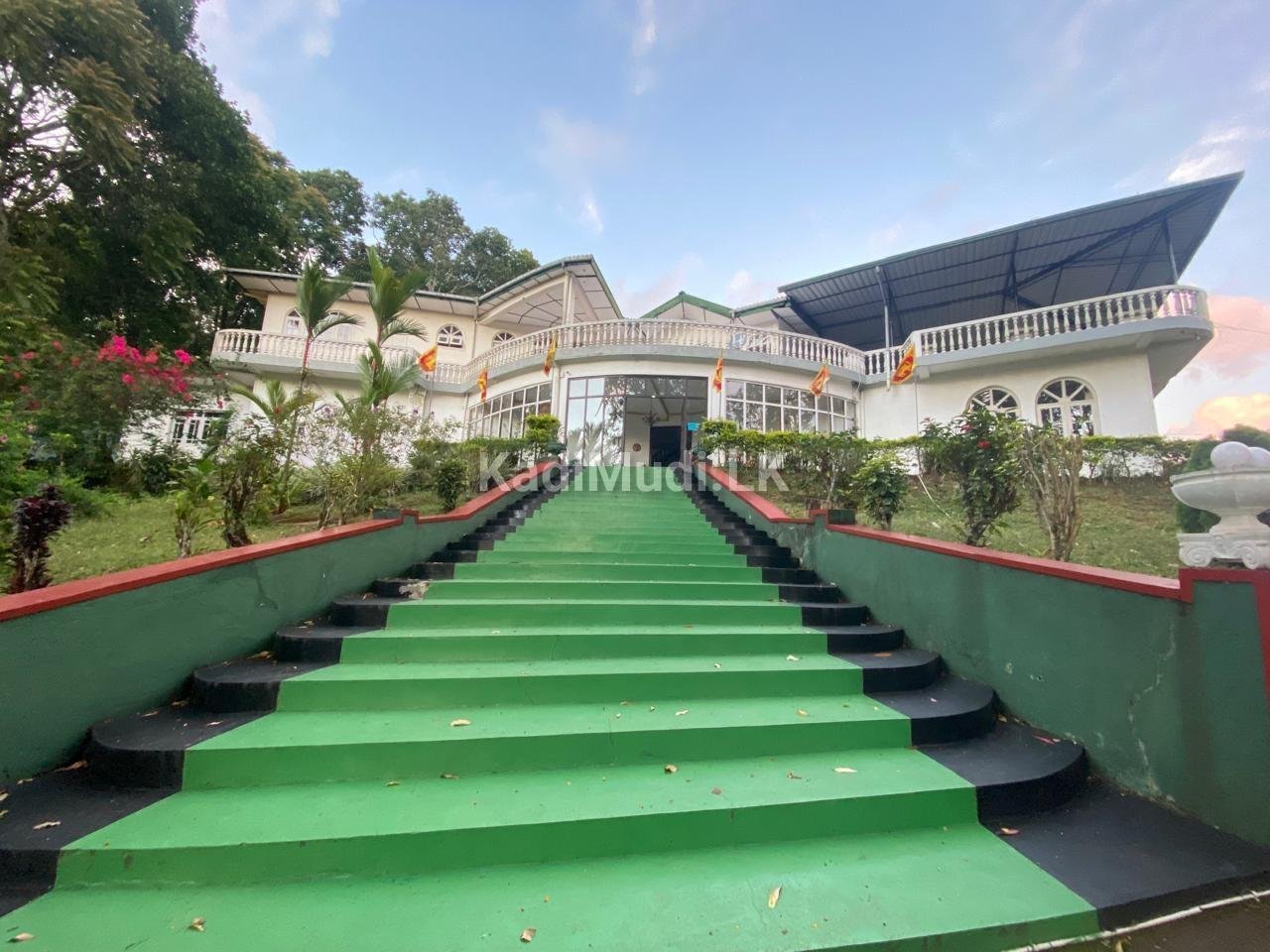 Banquet Hall in Pussellawa